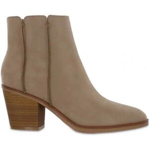 MIA Charlize Loli Western Ankle Booties in Taupe 9